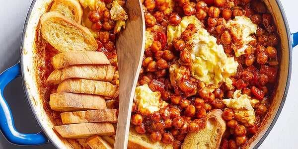 Harissa-Sauced Chickpeas With Scrambled Eggs
