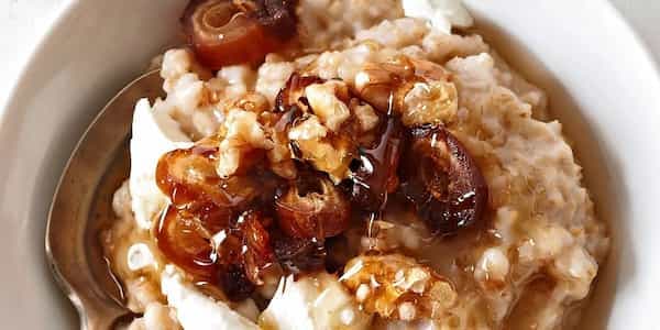Oatmeal With Goat Cheese, Dates, Walnuts And Honey
