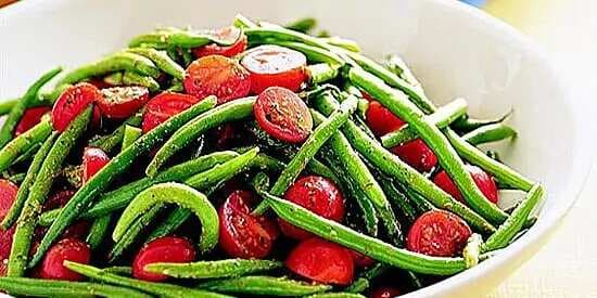 Pesto Green Beans And Tomatoes
