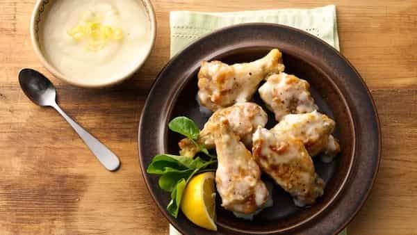 Creamy Parmesan-Garlic Chicken Wings
