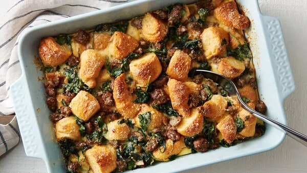 Italian Sausage And Spinach Crescent Casserole