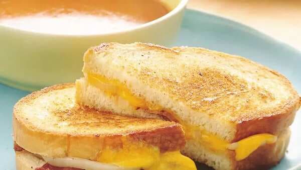 Onion And Bacon Cheese Sandwiches