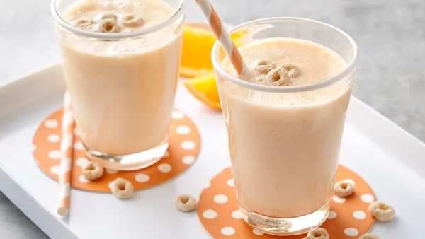 Orange Creme And Cereal Smoothies