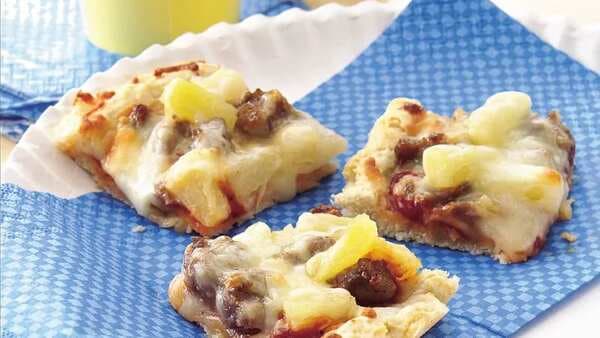 Sausage And Pineapple Pizza