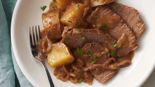 Beef Roast With Onions And Potatoes