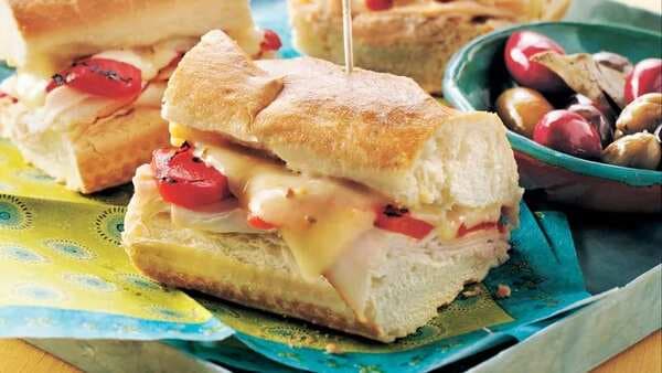 Turkey And Roasted Red Pepper Sandwich