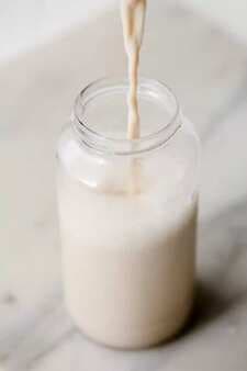 Vanillacardamom Buckwheat Milk