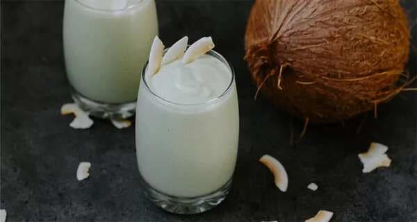 Creamy Coconut And Avocado Smoothie