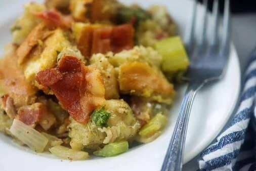 Traditional Stuffing with Bacon