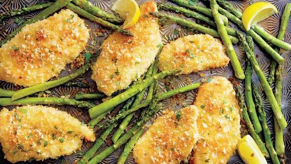 Chicken Cutlets & Roasted Asparagus