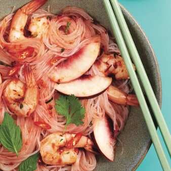Cold Noodles with Shrimp and Peaches