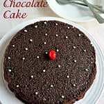 Eggless Chocolate Cake In Pressure Cooker