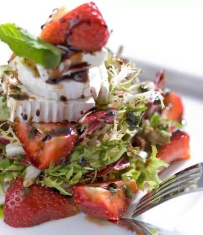 Strawberry Salad With Walnuts & Goat Cheese