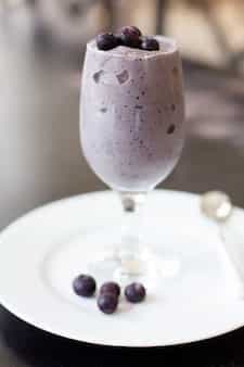 Blueberry Chocolate Protein Smoothie
