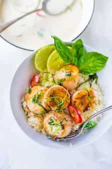 Coconut Lemongrass Scallops with Lime