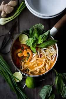 Thai Coconut Curry Noodle Soup Khao Soi