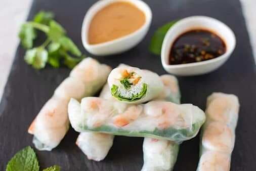 Vietnamese Summer Shrimp Vegetable Rolls