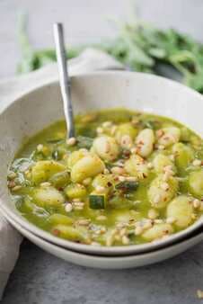 Green Pesto Gnocchi Soup