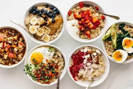 Easy Oatmeal + Healthy Toppings