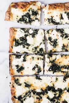 Whole Wheat Spinach Goat Cheese Pizza