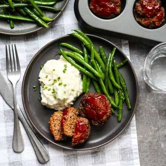 30-Minute Mini Meatloaves With Whipped Cauliflower & Green Beans