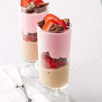 Chocolate-Berry Breakfast Parfait