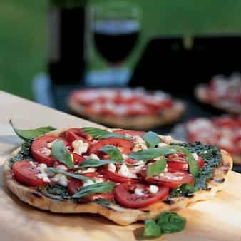Grilled Pizza With Pesto Tomatoes & Feta