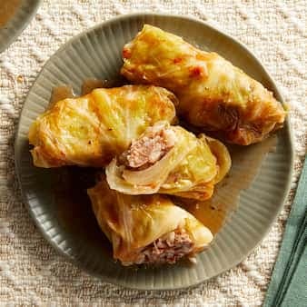 Lebanese Stuffed Cabbage Rolls With Beef
