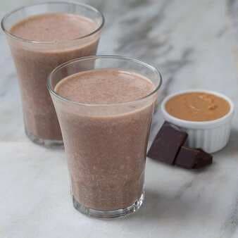 Peanut Butter & Chocolate Banana Smoothie