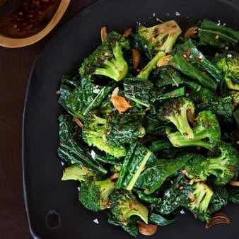 Sauteed Broccoli & Kale With Toasted Garlic Butter