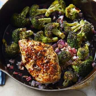 Skillet Chicken Breast & Broccoli With Mustard-Rosemary Pan Sauce