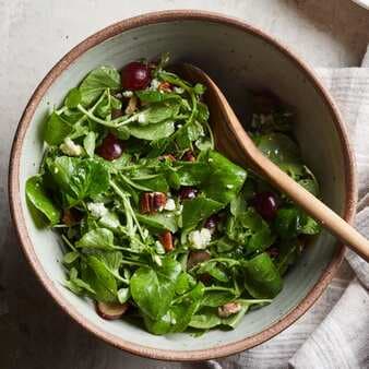 Watercress Salad With Grapes Blue Cheese & Pecans