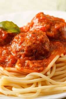 Italian Sausage Meatballs & Spaghetti