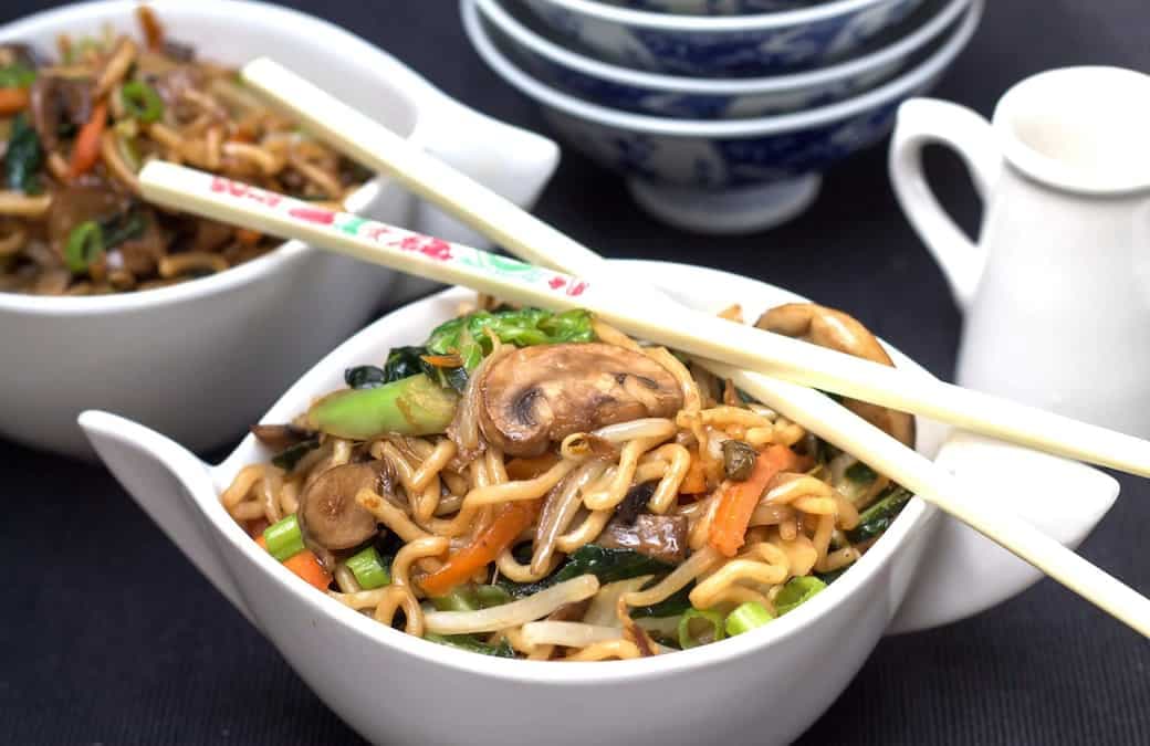 Chinese Noodles Lo Mein