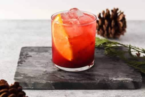Fizzy Cranberry Orange Vodka Cocktail