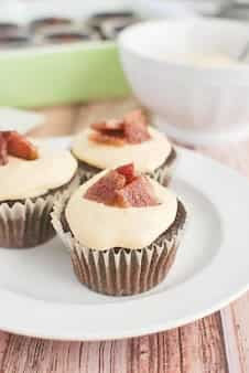 Chocolate-Bacon Cupcakes With Dulce De Leche Frosting