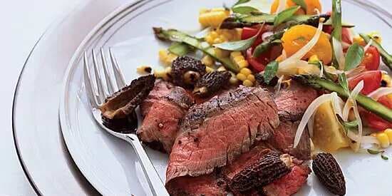 Grilled Flank Steak With Corn, Tomato And Asparagus Salad