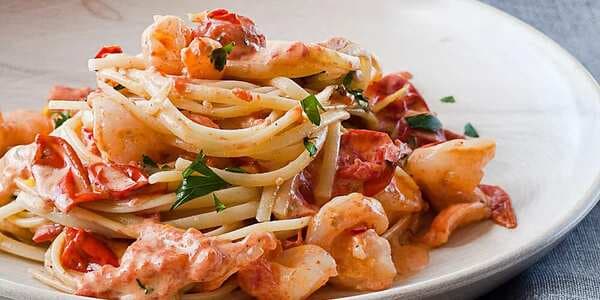 Linguine With Shrimp And Creamy Roasted Tomatoes
