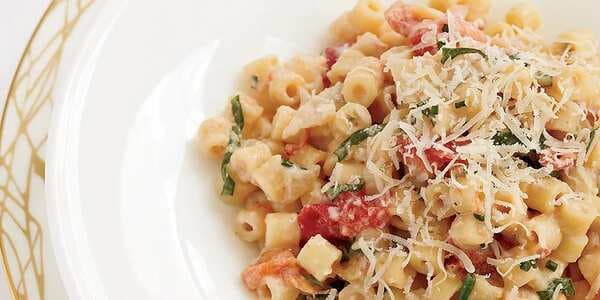 Creamy Pasta With Tomato Confit And Fresh Goat Cheese
