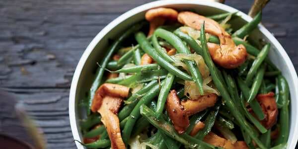 Haricots Verts With Chanterelles