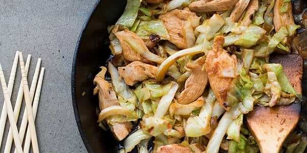 Lemon Chicken Stir-Fry With Spicy Cabbage