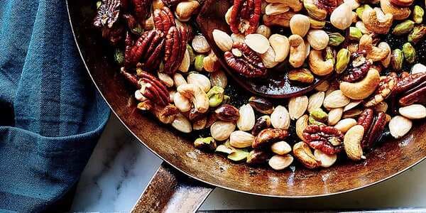 Mixed Nuts With Crispy Herb And Garlic