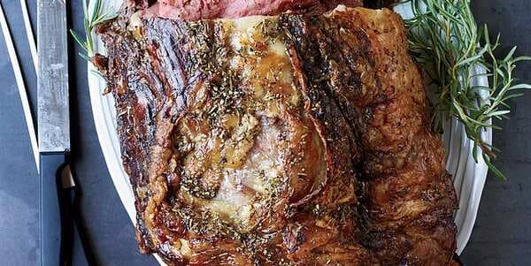 Rosemary-Pepper Beef Rib Roast With Porcini Jus