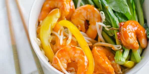 Stir-Fried Szechuan Prawns With Bean Sprouts, Peppers And Gai Lan