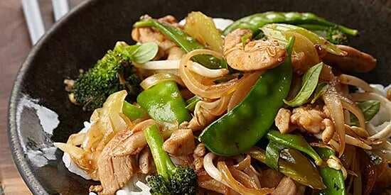Vegetable And Chicken Stir-Fry
