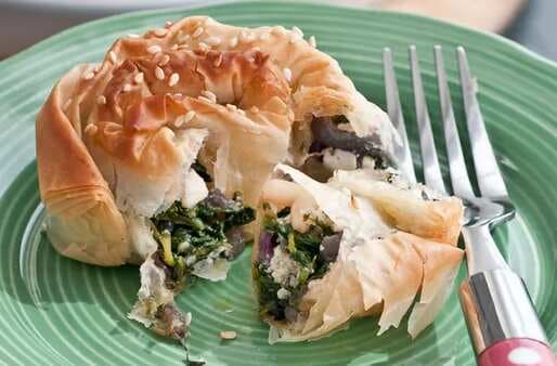 Spinach, Pine Nut And Ricotta Filo Pinwheels