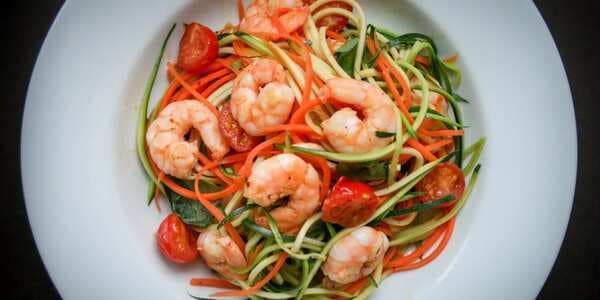 Garlic Chilli Prawns With Courgette Noodles