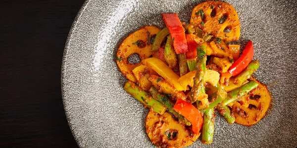 Lotus Root With Asparagus And Peppers