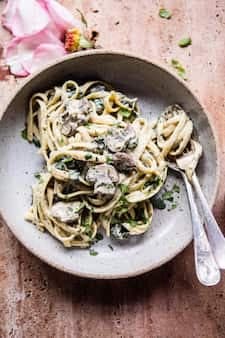 8 Ingredient Garlic Butter Mushroom And Goat Cheese Fettuccine.