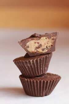 Chocolate Chip Cookie Dough Cups